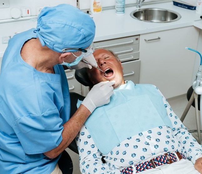 Osteointegración de los implantes dentales
